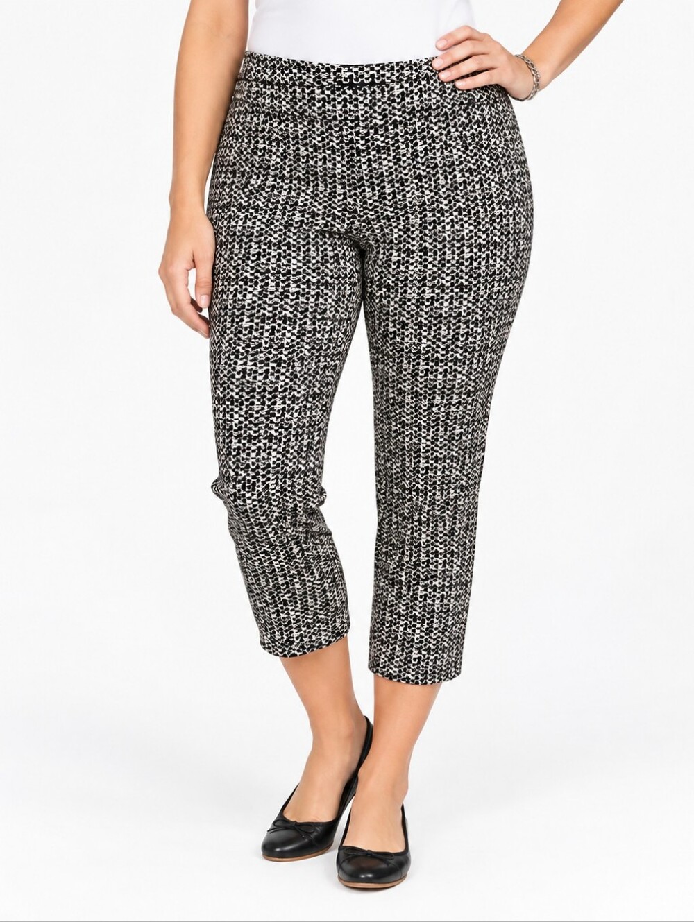 Hilary Radley Black & White Printed Pull-On Capri Pants Size Large